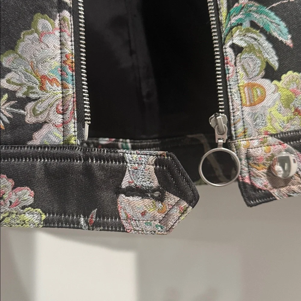 H&M Black Floral Denim Jacket Oversized Cropped Statement Botanical Print - Picture 5 of 7